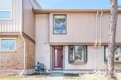1863 STONEHENGE Crescent, Cyrville - Carson Grove - Pineview, ON K1B 4N7