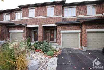 208 BADGELEY Avenue, Kanata, ON K2T 0A4