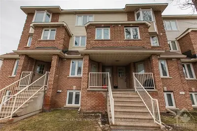 280 BRISTON, Hunt Club - South Keys and Area, ON K1G 5P9