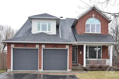 17 SPRUCEWOOD Place, Orleans - Convent Glen and Area, ON K1W 1K3