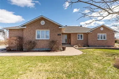 2936 DANBURY Way, Manotick - Kars - Rideau Twp and Area, ON K0A 2T0