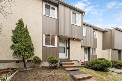 1224 LASSITER Terrace, Beacon Hill North - South and Area, ON K1J 8N1
