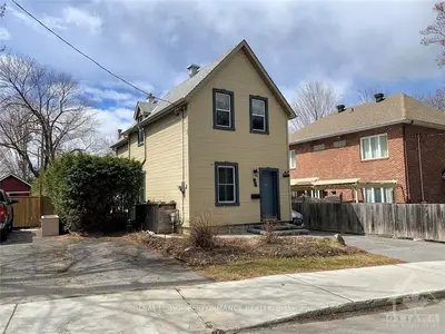 1034 FISHER Avenue, Carlington - Central Park, ON K1Z 6P6