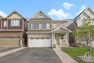 117 BARTONIA Circle, Orleans - Cumberland and Area, ON K4A 1E2
