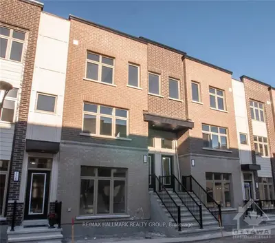 528 Ozawa , Manor Park - Cardinal Glen and Area, ON K1K 4Z9