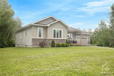 108 Stirling Crescent, North Grenville, On K0g 1j0