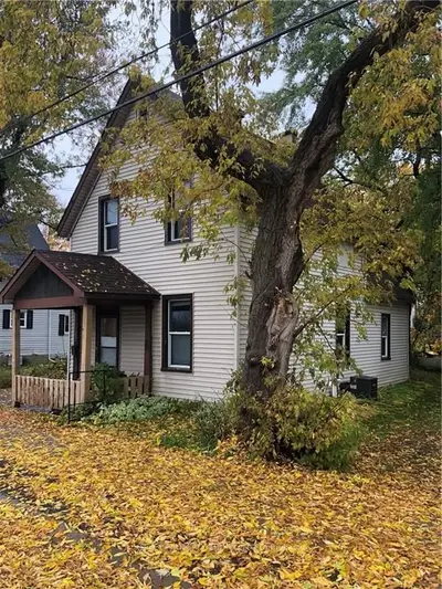 752 Pembroke Street W, Pembroke, On K8a 5p6