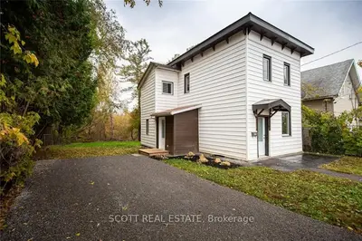 571 Moffat Street, Pembroke, On K8a 3y2