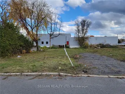 353 Laurier Street, Hawkesbury, On K6a 2a3