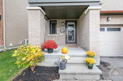 210 Dragonfly Walk, Orleans - Convent Glen And Area, On K1w 0j8
