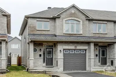 423 JUNE Court, Orleans - Convent Glen and Area, ON K1W 0E3