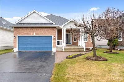 2044 CALICO Crescent, Orleans - Cumberland and Area, ON K4A 4L7