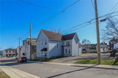 10 GARDEN Street, Brockville, ON K6V 2B9