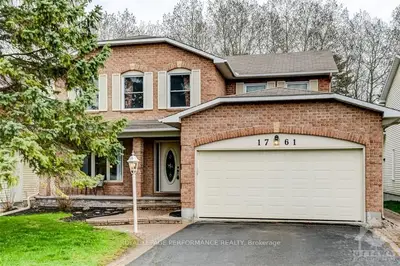 1761 TURNBERRY Road, Orleans - Cumberland and Area, ON K1E 3T9
