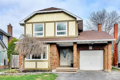 1160 STE THERESE Lane, Orleans - Convent Glen and Area, ON K1C 2A6