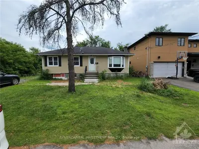 1632 KINGSDALE Avenue, Blossom Park - Airport and Area, ON K1T 1H4