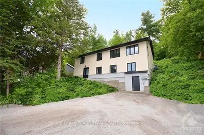 3682 St Joseph Boulevard S, Orleans - Cumberland And Area, On K1c 1t1