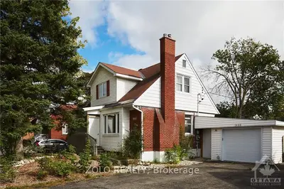 1488 Woodward Avenue, Carlington - Central Park, On K1z 7w6