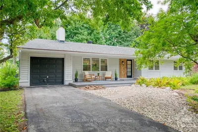 31 Riopelle Court, Kanata, On K2k 1j2