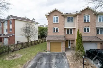 42 ARBORDALE Crescent, South of Baseline to Knoxdale, ON K2G 5C5