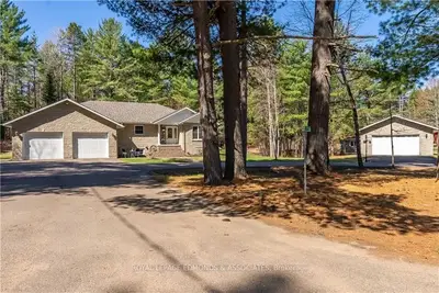 226 EICHSTEADT Street, Petawawa, ON K8H 2W8