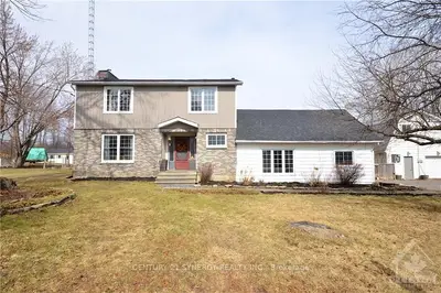 626 RAMSAY CONC 4A Road, Mississippi Mills, ON K7C 3P1