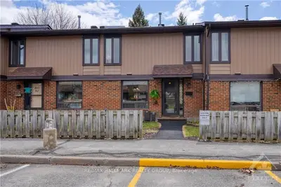 860 CAHILL Drive W 84, Hunt Club - Windsor Park Village and Area, ON K1V 9A3