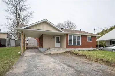 448 DOMINION Street S, North Glengarry, ON K0C 1A0
