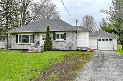 6563 PRINCE OF WALES Drive, Manotick - Kars - Rideau Twp and Area, ON K0A 2T0