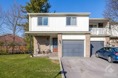 26 BLACK FOREST Lane, Bells Corners and South to Fallowfield, ON K2H 5C8