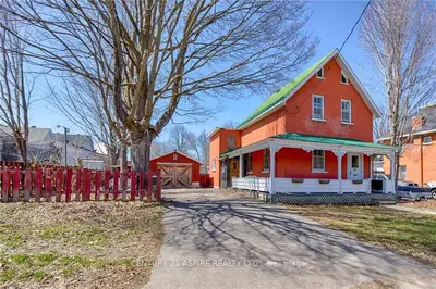 344 JAMES Street, Pembroke, ON K8A 4V2