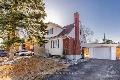 1488 WOODWARD Avenue, Carlington - Central Park, ON K1Z 7W6