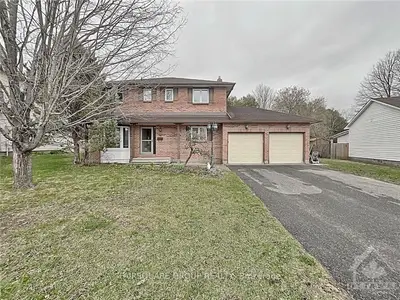 15 JOHN SIDNEY Crescent, Stittsville - Munster - Richmond, ON K2S 1J7