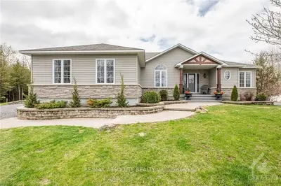 2200 CONLEY Road, Stittsville - Munster - Richmond, ON K2S 1B8