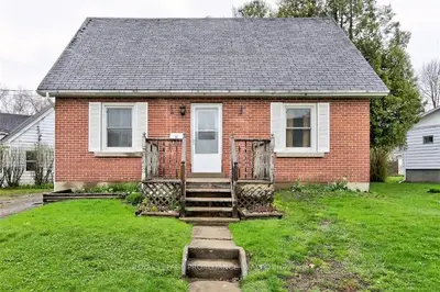 96 CHAFFEY Street, Brockville, ON K6V 4L7