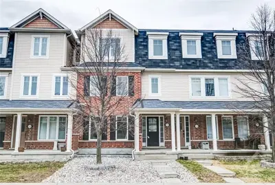 2724 GRAND CANAL Street, Barrhaven, ON K2J 0T1