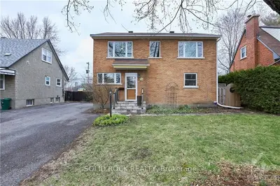 323 KNOX Crescent, Alta Vista and Area, ON K1G 0K9