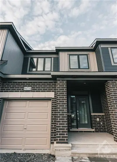 740 SEBASTIAN Street, Orleans - Cumberland and Area, ON K4A 5L1
