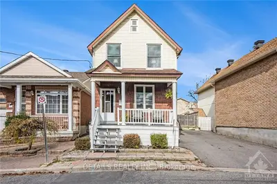297 SHAKESPEARE Street, Vanier and Kingsview Park, ON K1L 5M3