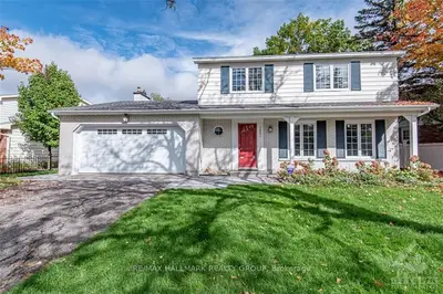 1651 FEATHERSTON Drive, Alta Vista and Area, ON K1H 6P1