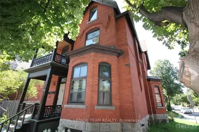 370 Lyon Street N 2, Ottawa Centre, On K1r 5x1