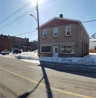 281 CENTRE Street, Prescott, ON K0E 1T0