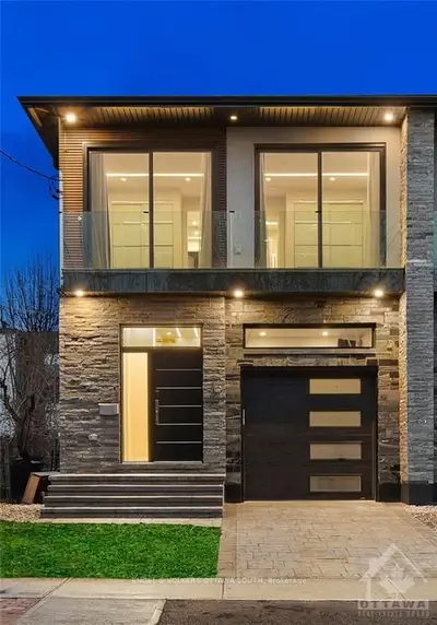 225 CARLETON Avenue, Tunneys Pasture and Ottawa West, ON K2P 0J6