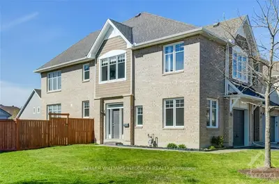 279 MOJAVE Crescent, Stittsville - Munster - Richmond, ON K2S 0H7