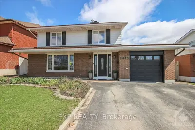 2445 DWIGHT Crescent, Elmvale Acres and Area, ON K1G 1C7