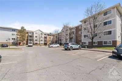 280 BRITTANY Drive 115, Manor Park - Cardinal Glen and Area, ON K1K 4M4