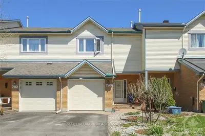 790 HANCOCK Crescent, Orleans - Cumberland and Area, ON K4A 3N1