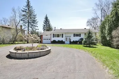 6634 CEDAR ACRES Drive, Greely - Metcalfe - Osgoode - Vernon and Area, ON K4P 1M7