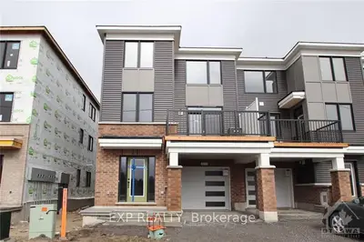 2070 LEINSTER Circle, Stittsville - Munster - Richmond, ON K2S 2Z5