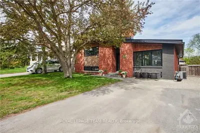 629 GAINSBOROUGH Avenue, Carlingwood - Westboro and Area, ON K2A 2Y7